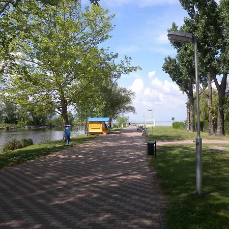 In 37749 Balatonmáriafürdő