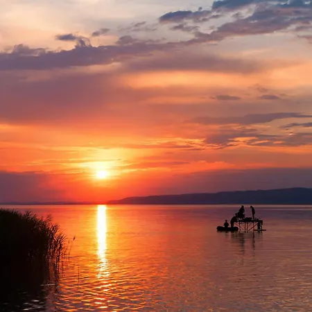 In 37749 Σπίτι διακοπών Balatonmáriafürdő