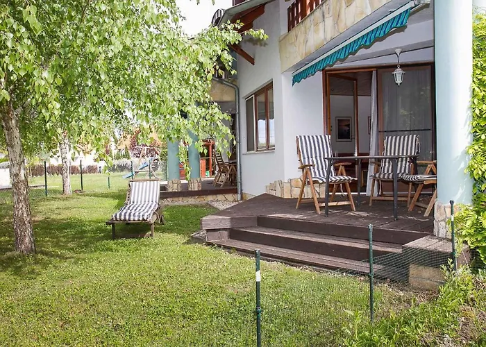 In 37749 Feriehus Balatonmáriafürdő